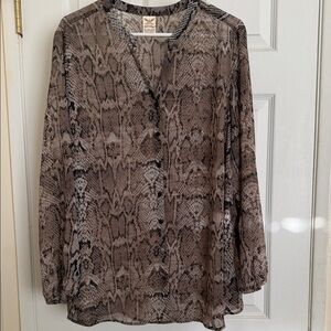 NWOT Faded Glory Brown Snake Print Blouse long sleeve Size 2X (18W-20W)